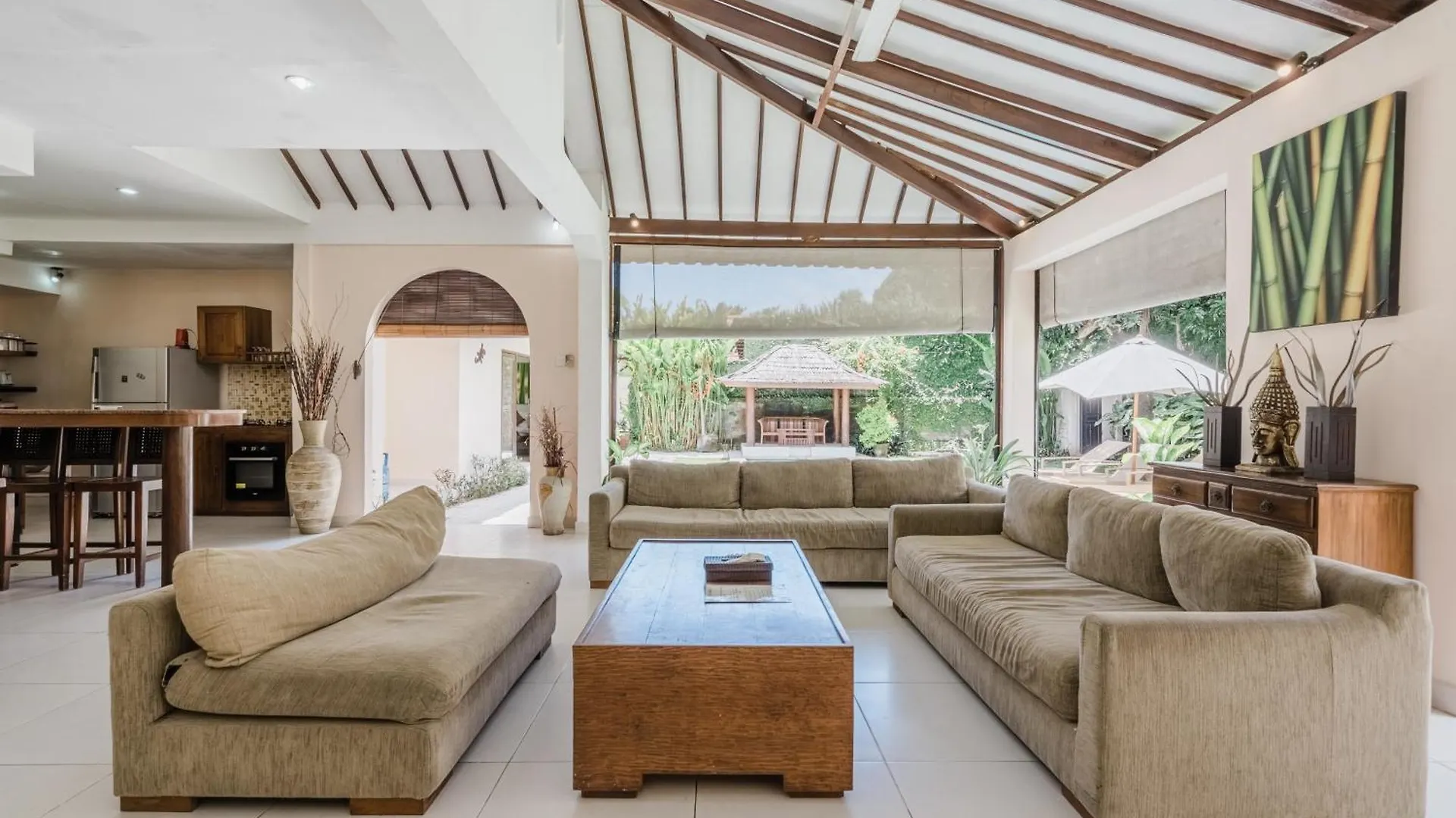 Villa Vista 1 Seminyak Indonesien